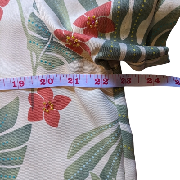 Women's Hawaiian shirt 100% silk, with beads around the big flowers size XL - Picture 6 of 7